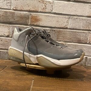 Jordan Men's Gray Athletic Shoes-rp